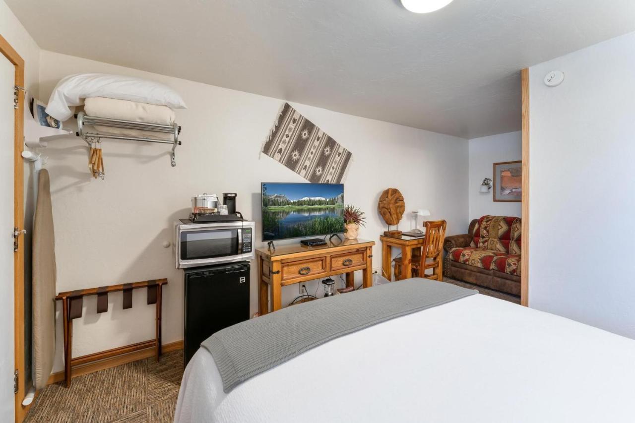 Stone Lizard Lodge Blanding Exteriér fotografie